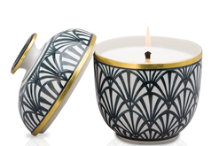 Ceramic Candle M - Black Shell